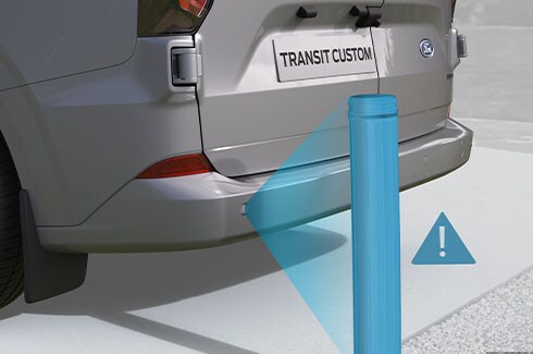 Facilidad al estacionarte con Ford Transit Custom 2025, Van equipada con sensores